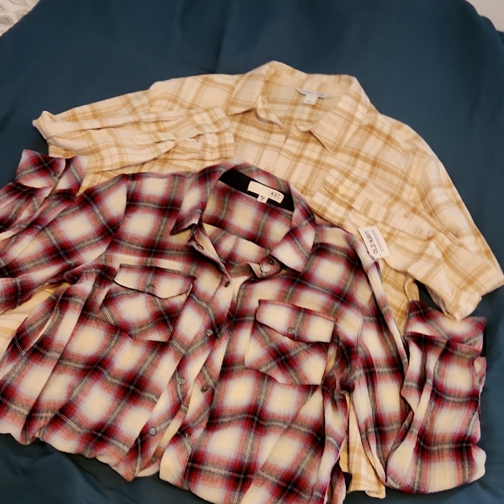 Bundle of 2 plaid shirts